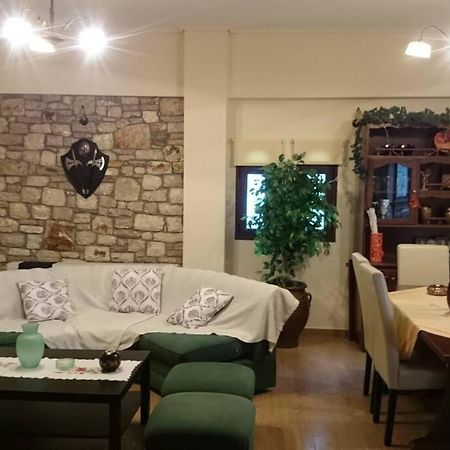 Villa Ria Kalavryta Dış mekan fotoğraf